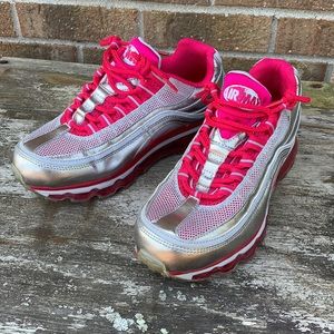 Nike Air Max Pink and Silver Women’s size 7